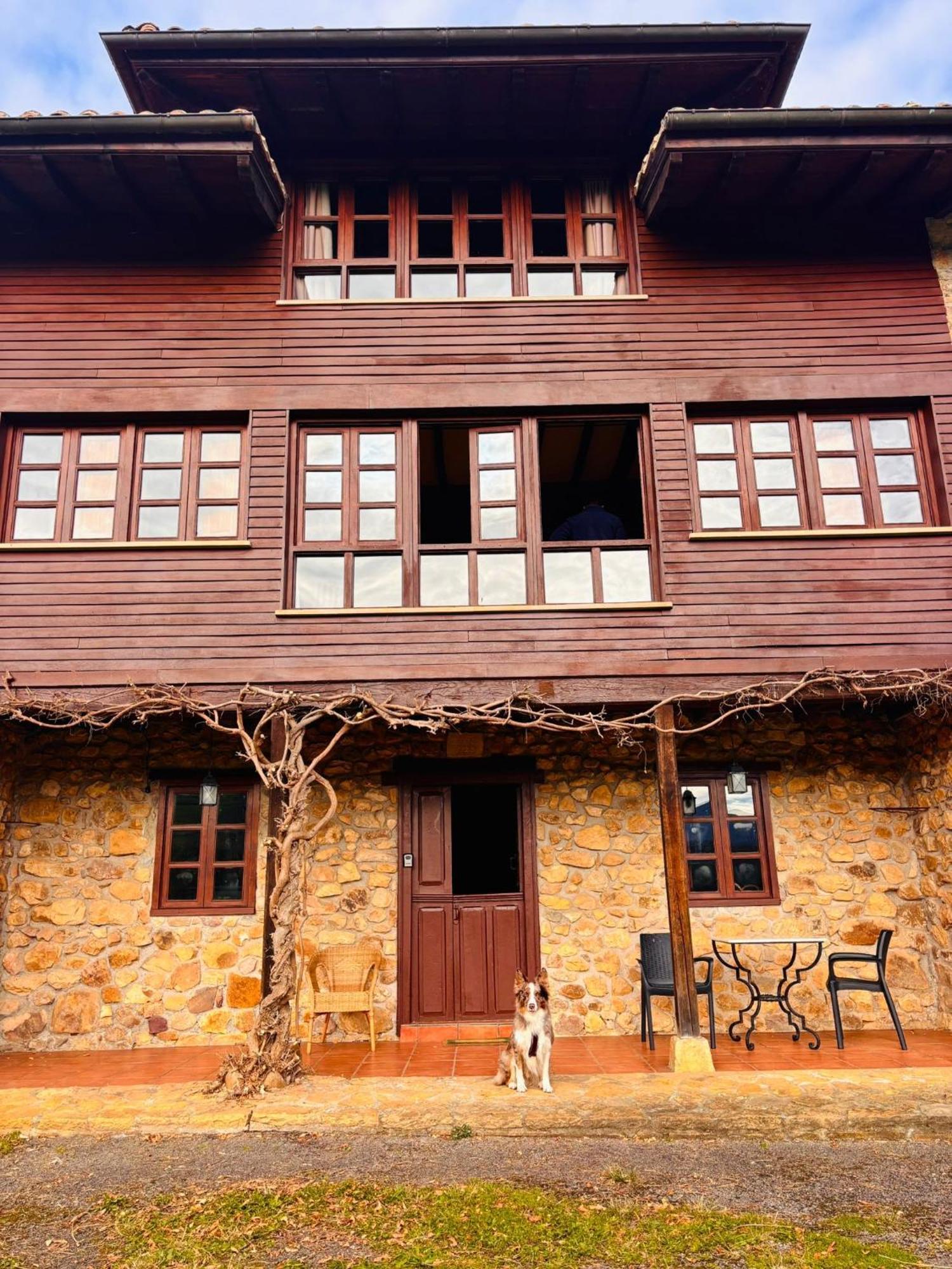La Casona De Sovina Piloña Exterior foto
